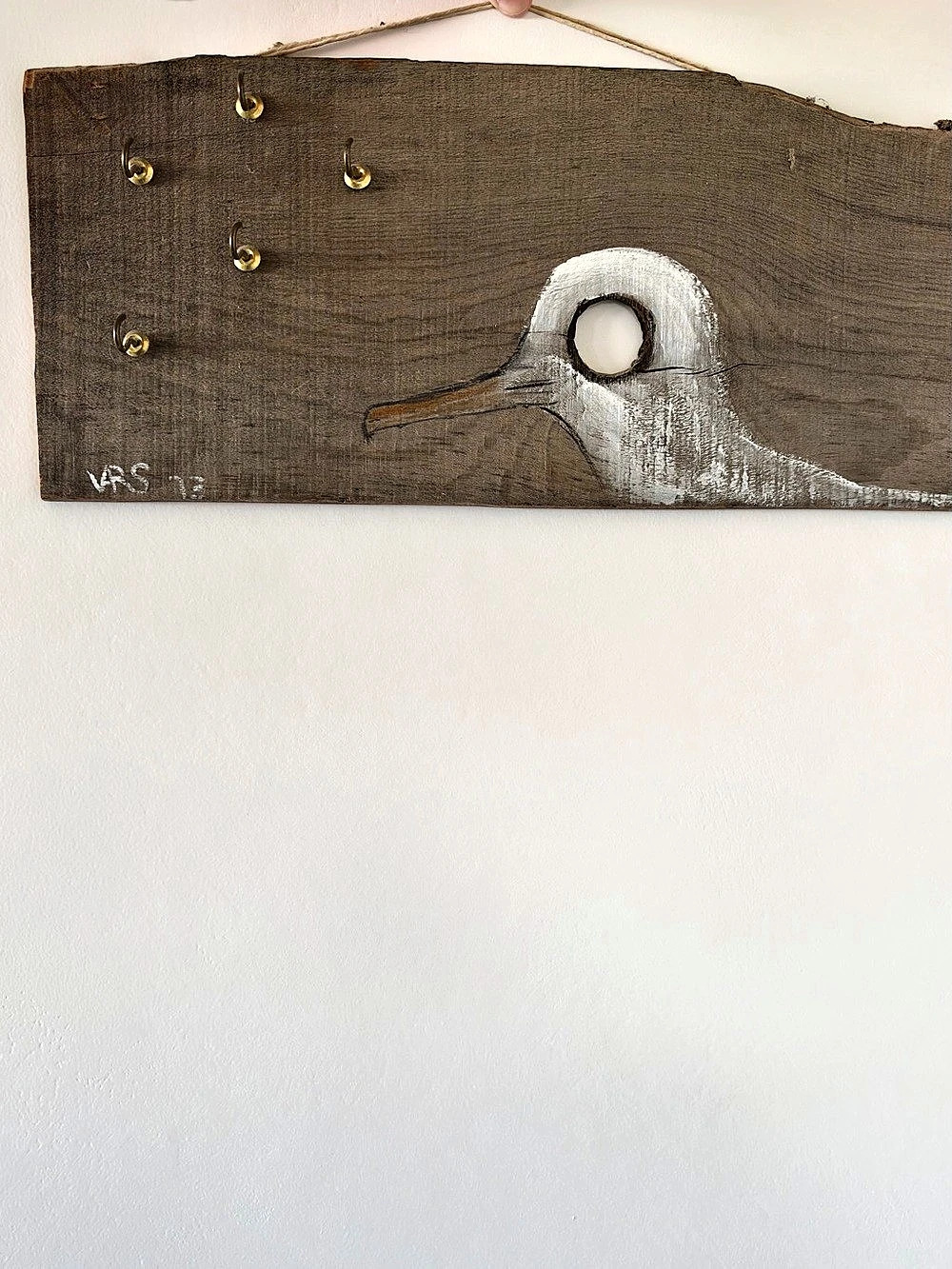 Hanging Folk Art Key Holder 1973 Vintage Seagull Wood